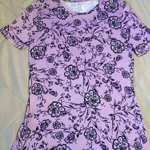 A&I - Beautiful soft & comfortable floral tunic